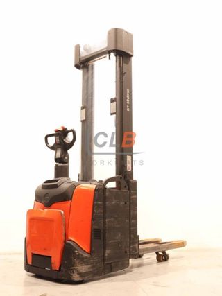 Ref. M-5894 Apilador Eléctrico con Plataforma BT SPE 160 L