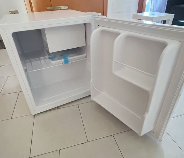 Frigorifero da tavolo OK OFK 061 E W