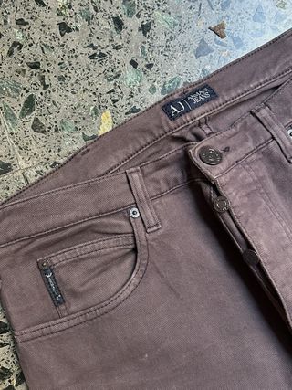 Pantalón Armani Jeans Talla 34 gris
