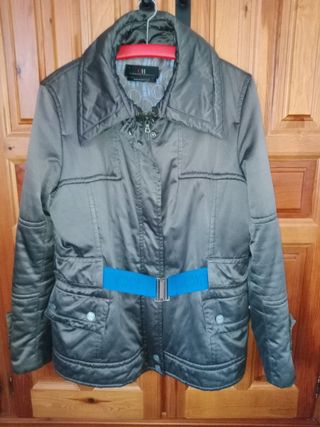 Chaqueta Carolina Herrera marrón