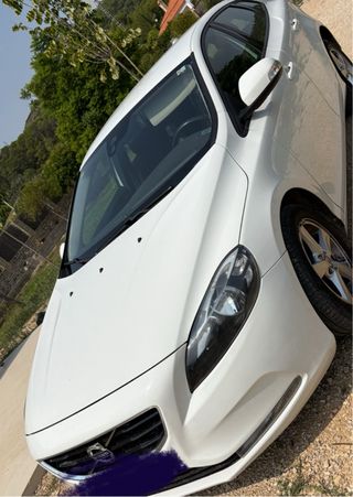 Volvo V40 2016