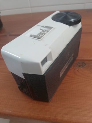 Cámara Kodak Instamatic 25 Antigua
