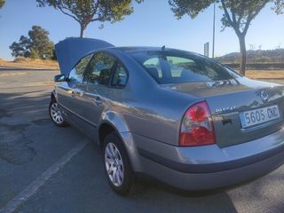 Volkswagen Passat 2003