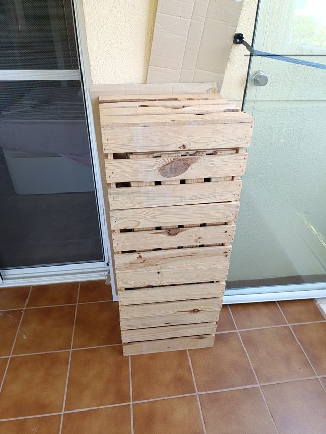 Cajones de madera apilables