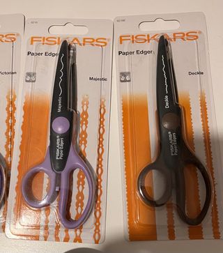 Pack Tijeras y Taladradoras Fiskars Manualidades