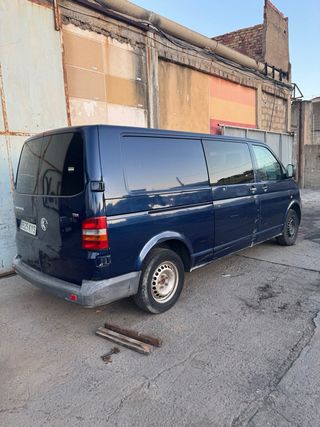 Volkswagen Transporter T5 2005