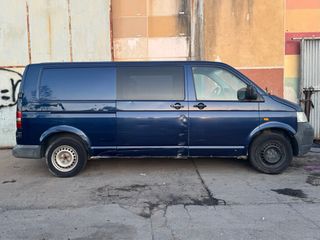 Volkswagen Transporter T5 2005