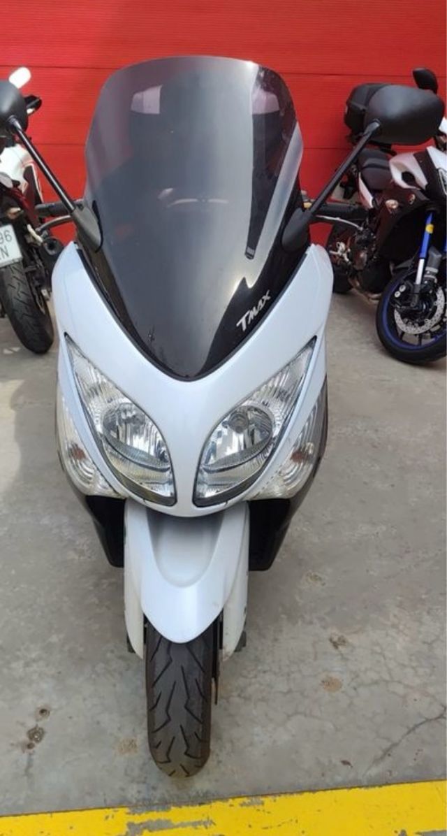 Yamaha T Max 500 Scooter