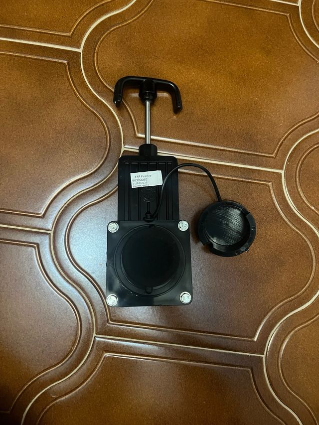 Válvula guillotina 40mm vaciado Camper