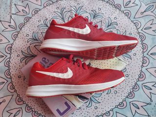 Zapatillas Nike Running Rojas Talla 36.5