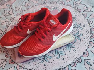 Zapatillas Nike Running Rojas Talla 36.5
