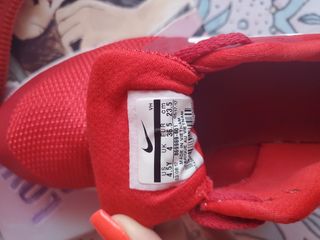 Zapatillas Nike Running Rojas Talla 36.5