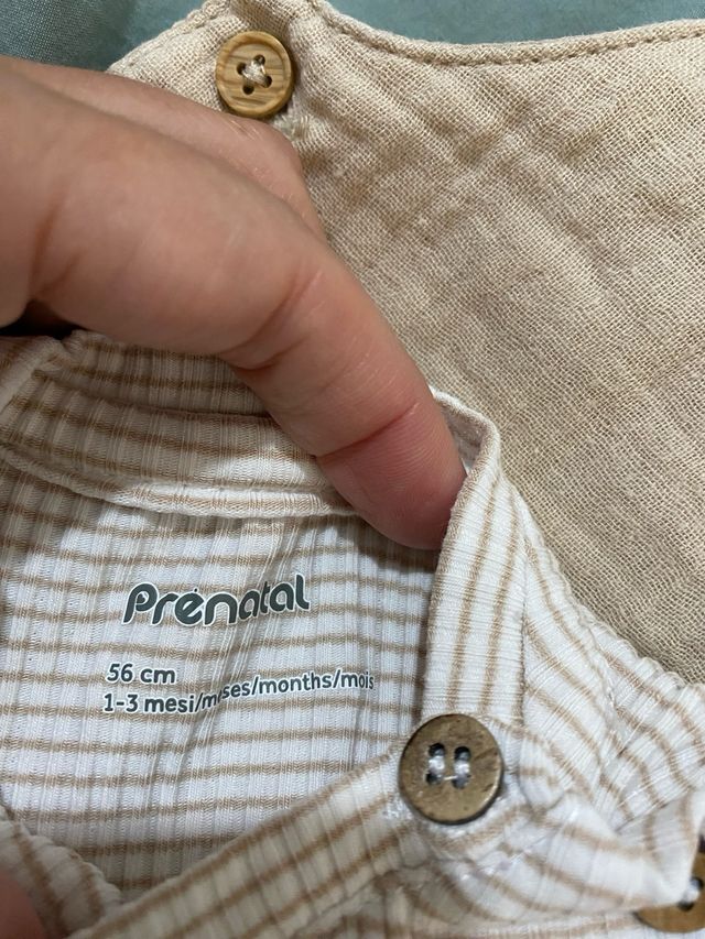 Conjunto bebé: 2 petos y 2 camisetas