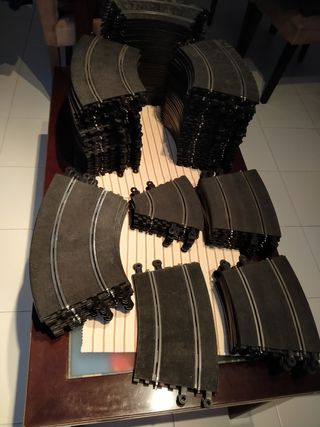 Pistas Scalextric: Rectas, Curvas y Más