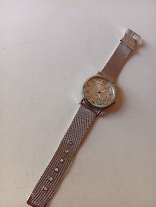 Reloj de fantasía plateado