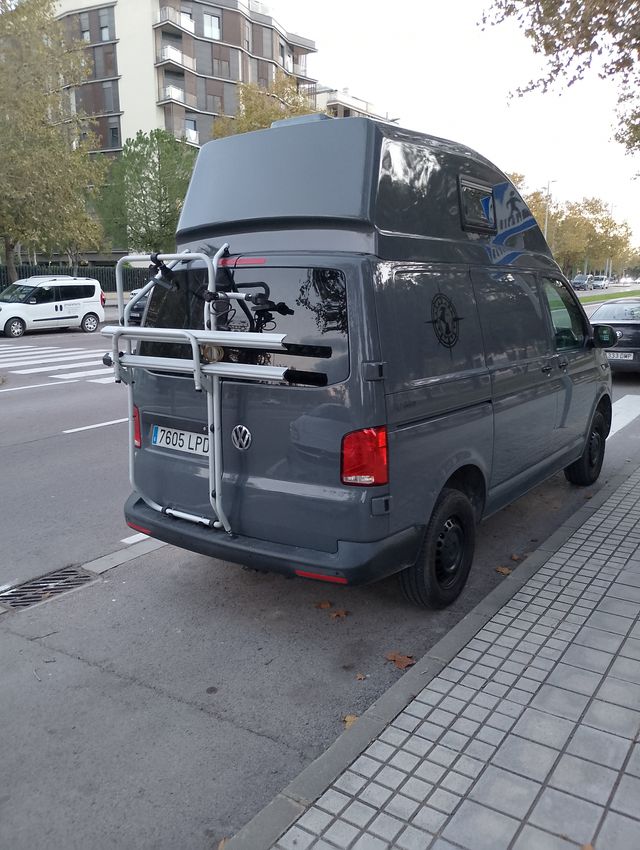 Alquiler Volkswagen Transporter T6 2020 