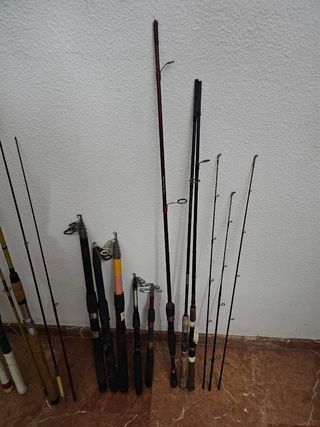 Lote de cañas de pesca
