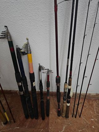 Lote de cañas de pesca