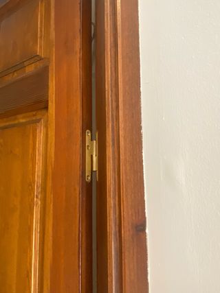 Puertas interiores de madera
precio negociable 