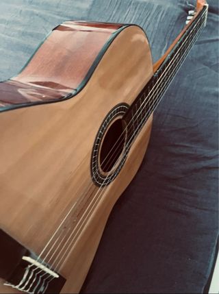 Guitarra Clásica Romanza Usada