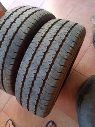 2 Neumáticos 235/65-16C 121/119R