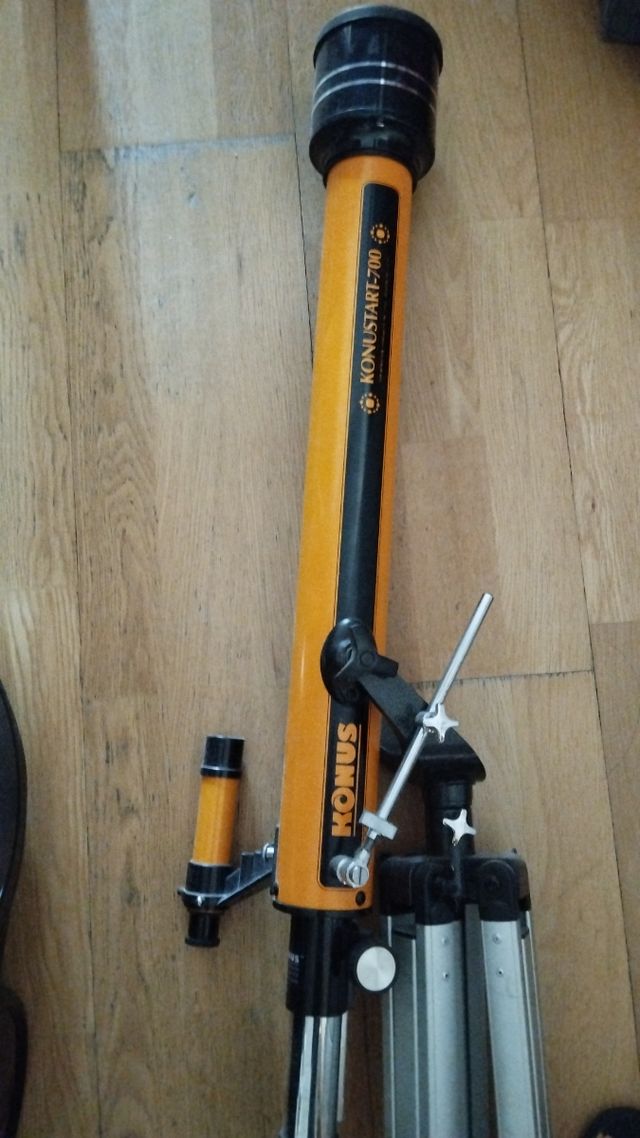 Telescopio Konus START-700