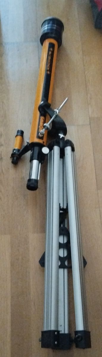 Telescopio Konus START-700