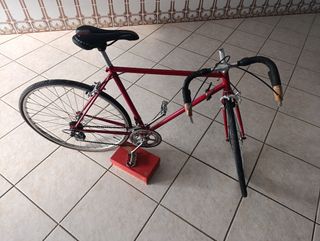 Bicicleta Clássica Estrada/Corrida Vermelha