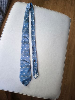 Corbata Loewe