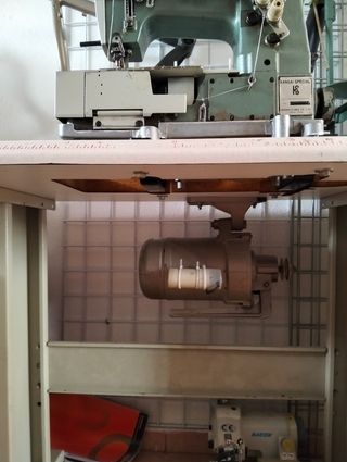 Máquina de coser industrial Kansai Special 5 hilos