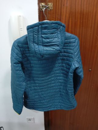 Chamarra ISOBAA Mujer Talla M Azul/Verde