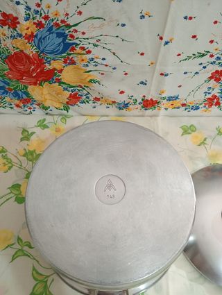 ,.OLLA AMC, CABEN 6,5LITROS DIAM. 28 CM. ALTA 18 C