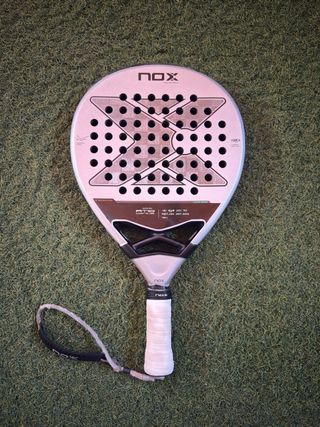 Pala Pádel Nox AT10 Genius 18K Agustin Tapia