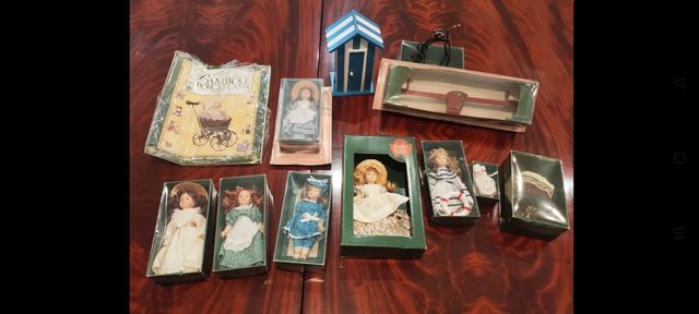 Set Dolls House Collection