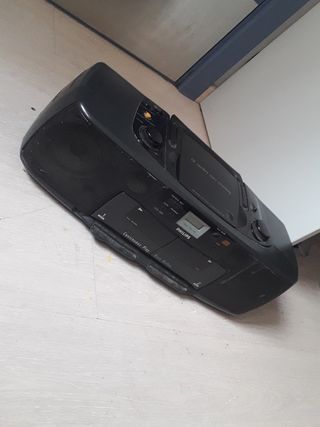 Radio CD Cassette Philips Negra