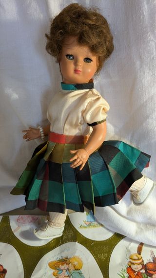 Piccola Bambola Furga vintage/antica.