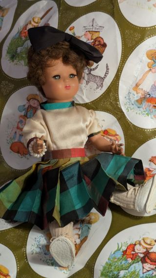 Piccola Bambola Furga vintage/antica.