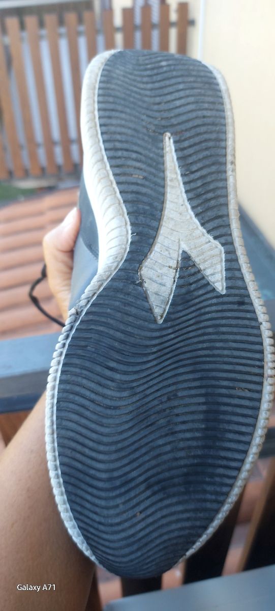 Scarpe uomo Diadora nere