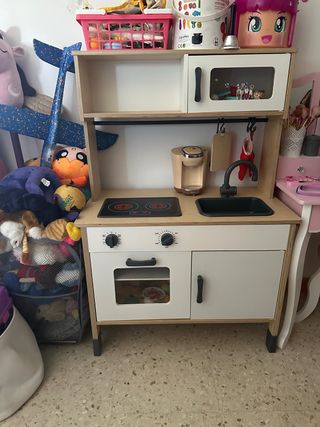 Cocinita de madera para niñ@s