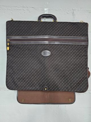 Porta traje Lowe marrón