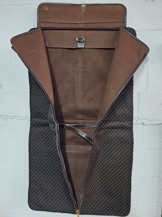 Porta traje Lowe marrón