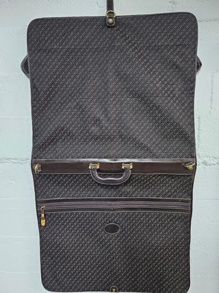 Porta traje Lowe marrón