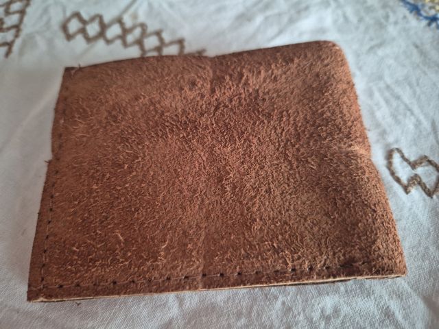 Portafoglio in cuoio argentino