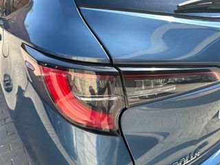 Toyota Corolla 1.8 125H BUSINESS E-CVT TOU SPORT