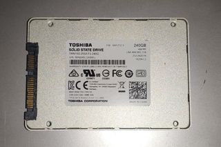 Disco Duro SSD Toshiba OCZ TR150 240GB
