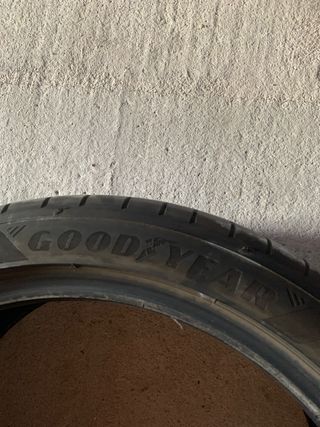 Neumático Goodyear Eagle F1 225/40 R18 92Y