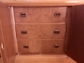 Aparador en madera de roble para salón-comedor