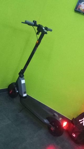 Patinete eléctrico con avería
