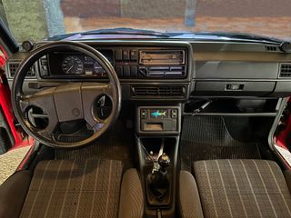 Volkswagen Golf  GTI de Gasolina del año 1990