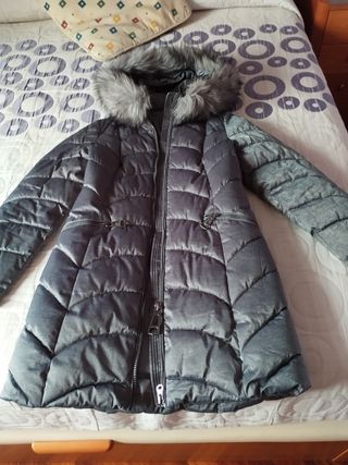 Plumas gris mujer talla 38 con capucha